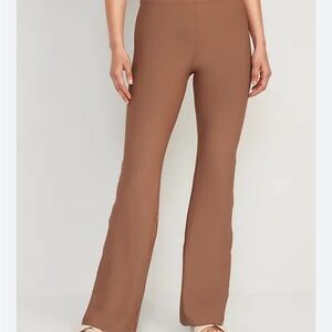 Old navy brown flare leggings medium petite